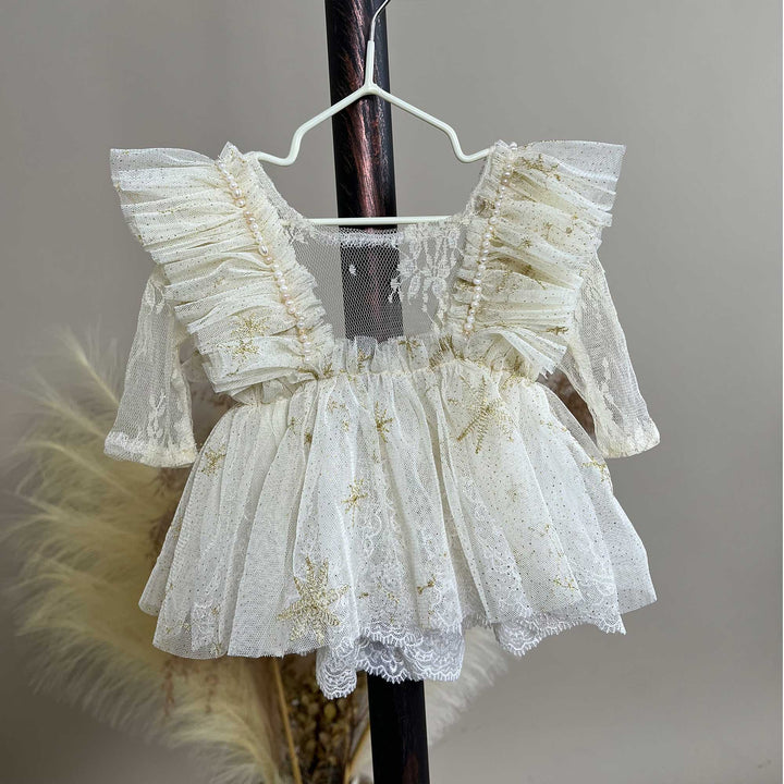 Vestido de recién nacido con tutú beige