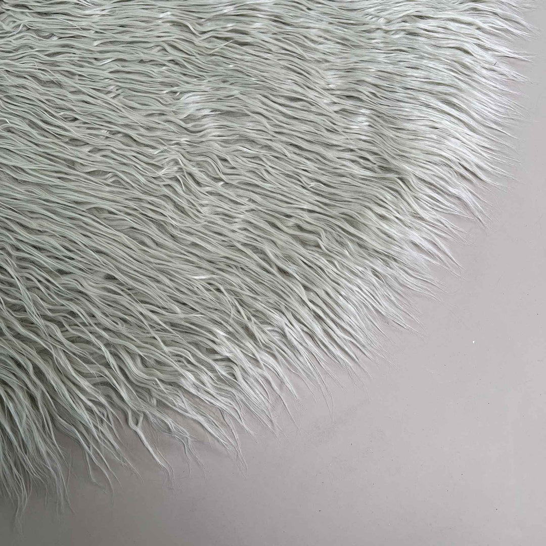 Faux Fur 60CM Blanket