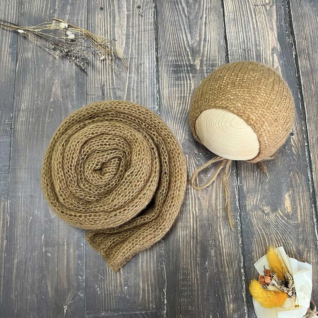 Conjunto de chal y gorro de punto suave
