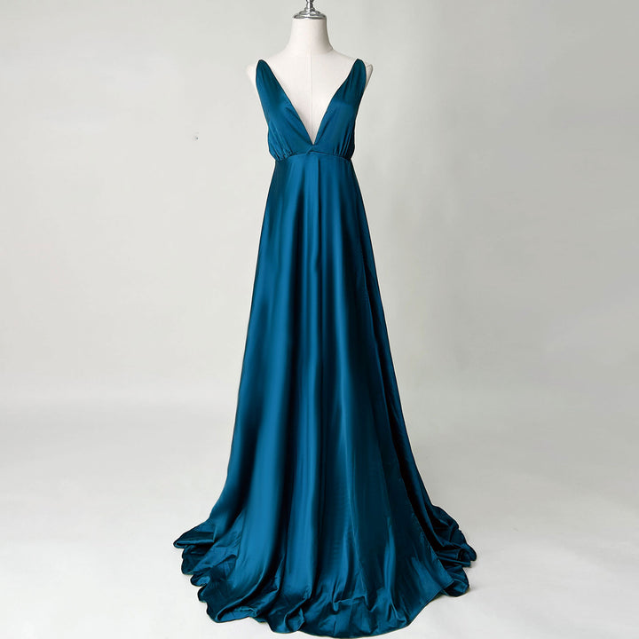 Nicola Gown
