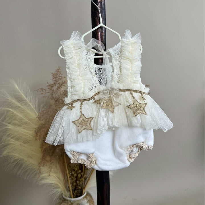 Vestido de recién nacida de tul con estrellas