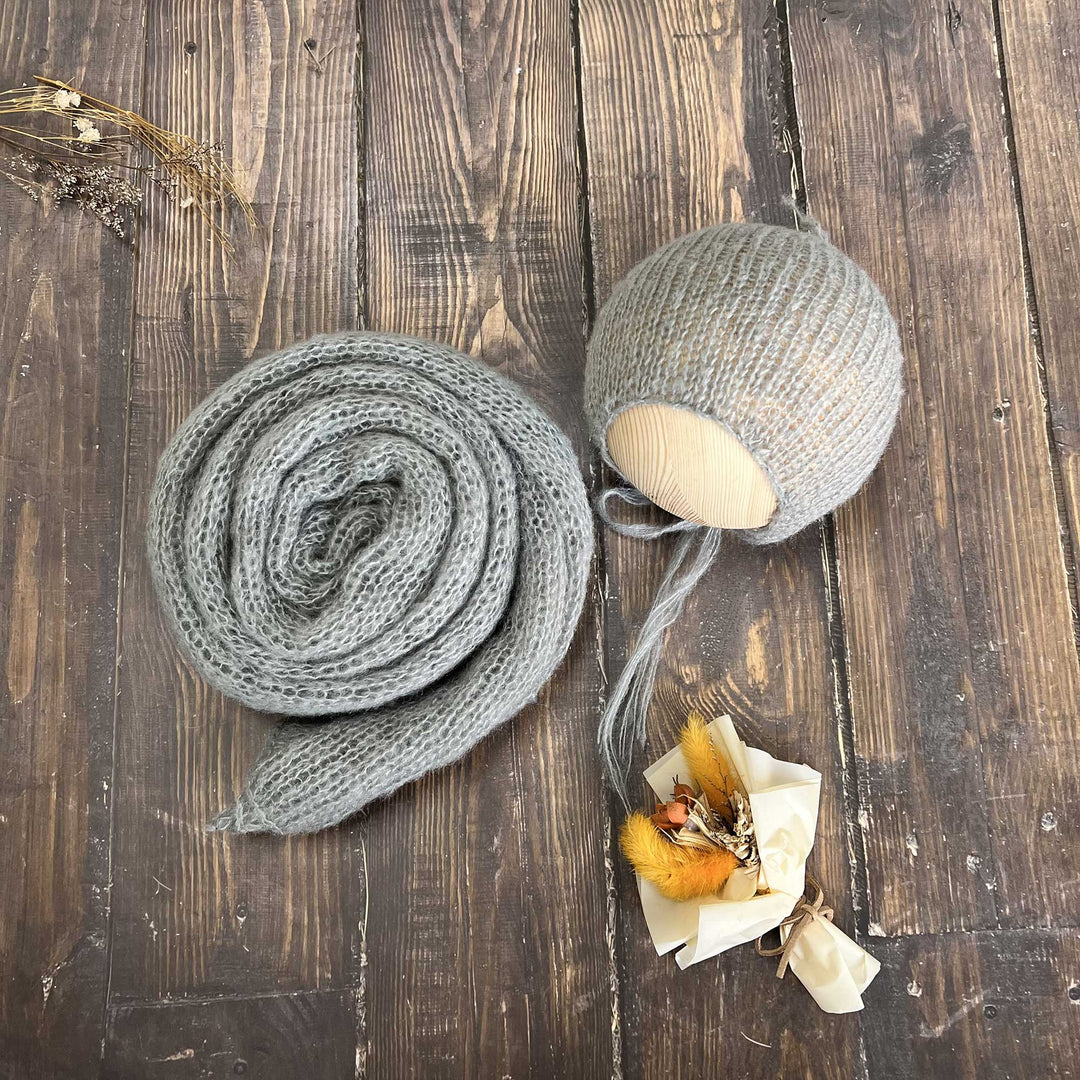 Conjunto de chal y gorro de punto suave