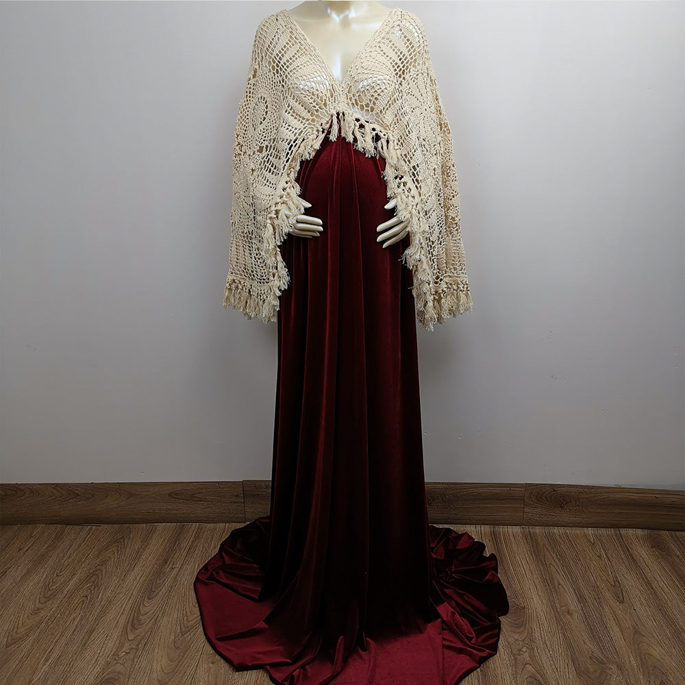 A mannequin wears Edwina KO-14 slip dress and a beige crochet cardigan. 