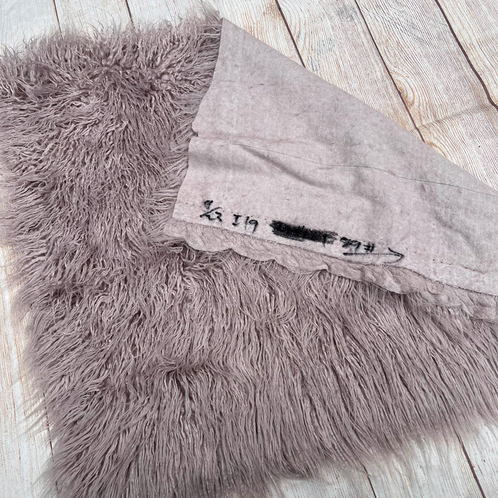 Outlet Slight Flaw Fur with Matched Wrap and Headwear Set