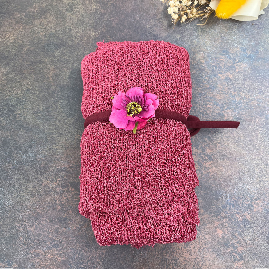 A Set Stretchy Wrap and Headwear